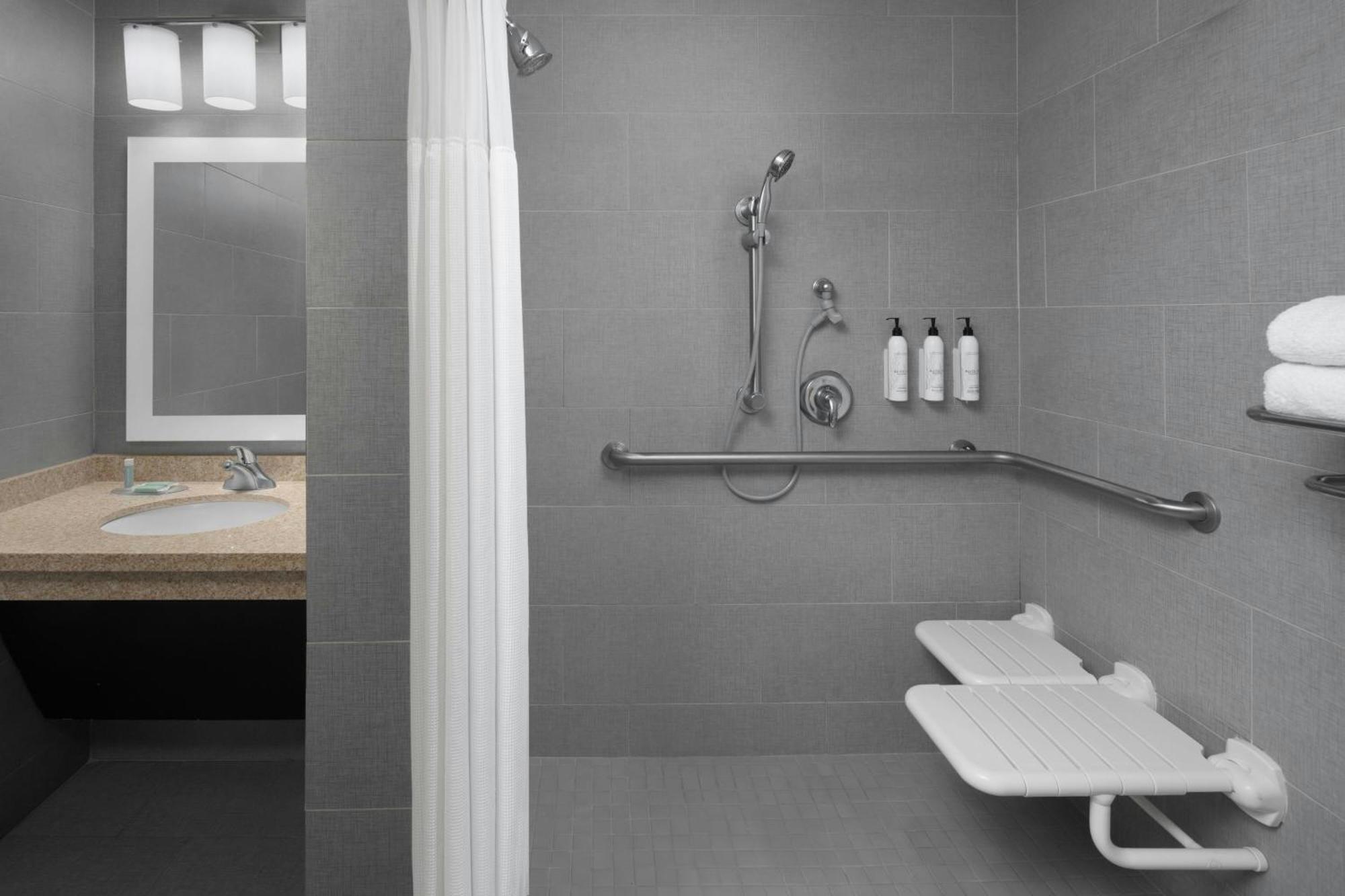 Towneplace Suites By Marriott Carlsbad Bagian luar foto