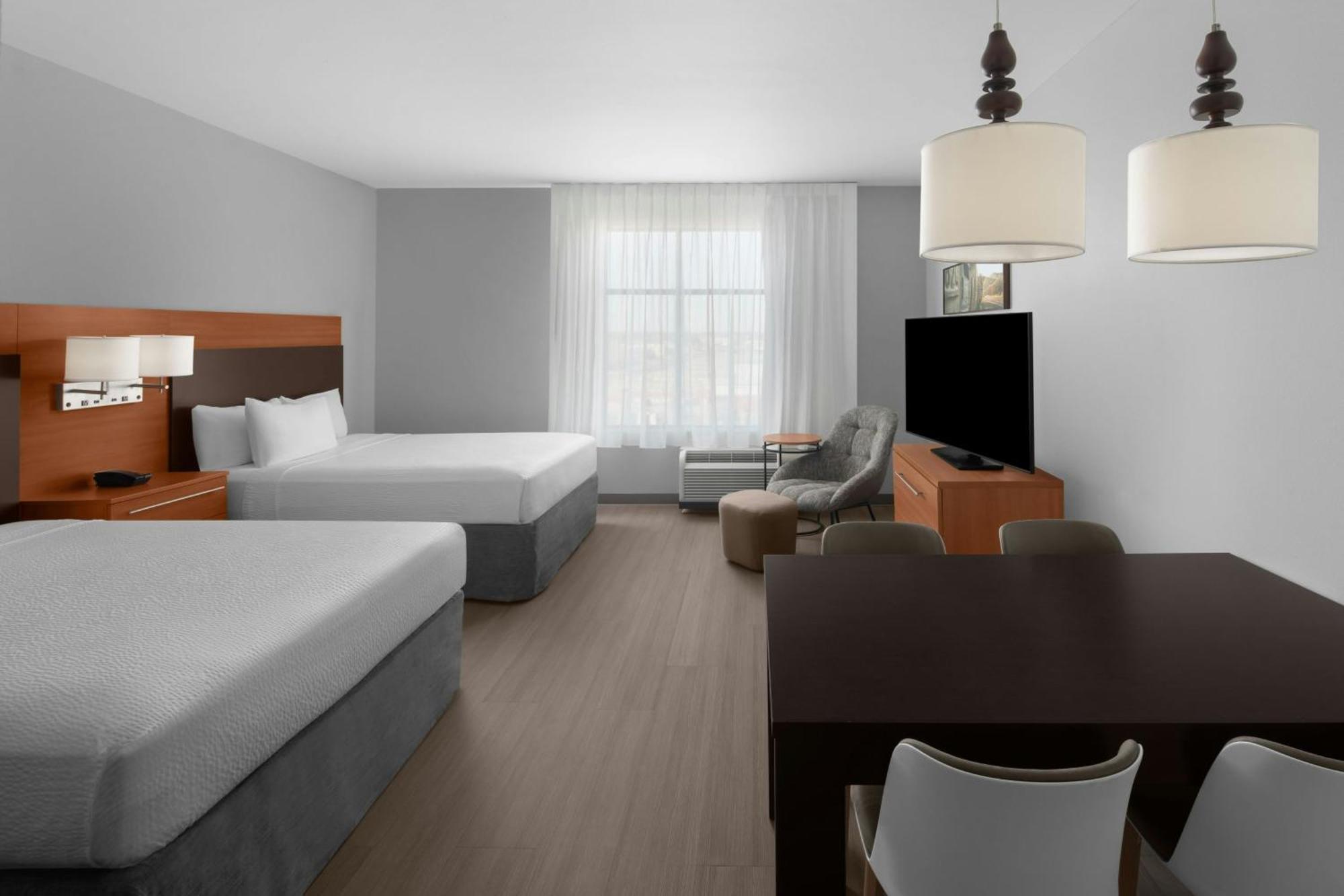 Towneplace Suites By Marriott Carlsbad Bagian luar foto