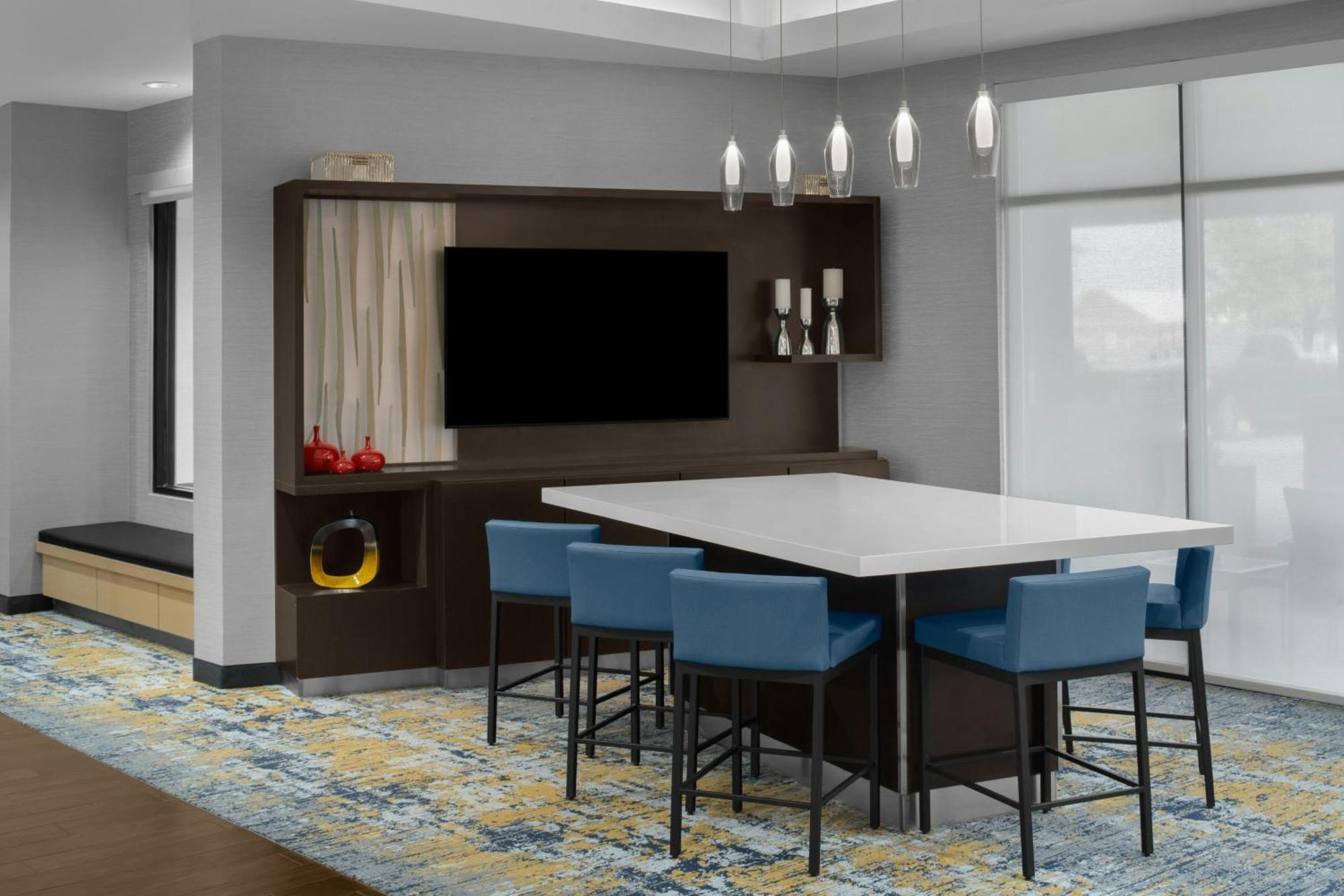 Towneplace Suites By Marriott Carlsbad Bagian luar foto